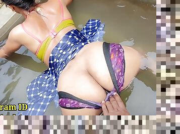 Indian Outdoor Village Opne Water Tank Bathing Desi 18+ Teen Girl Showing Big Natural Ass Hindi Porn Video