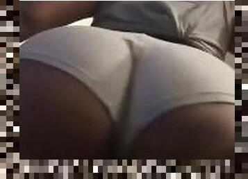 FAT ASS TWERKING ON YOUR FACE FAT WET PUSSY BOOTY SHORTS ASS CLAPPING