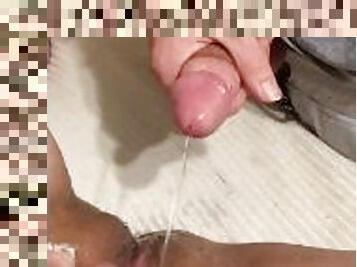 pisser, chatte-pussy, amateur, fétiche