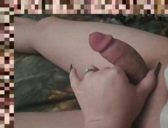 vieux, femme, amateur, ejaculation-sur-le-corps, ados, branlette, jeune-18, plus-agée, vieux-jeune