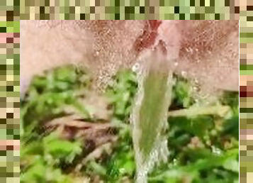 Sexy Milf Pees in the Grass. Look at her Hairy Pussy ?lose up. Outdoor Pissing plus Slow Motion