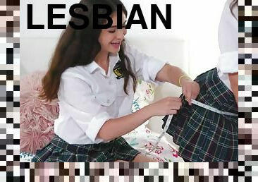 peluda, coño-pussy, colegiala-schoolgirl, lesbiana, adolescente, universidad, uniforme